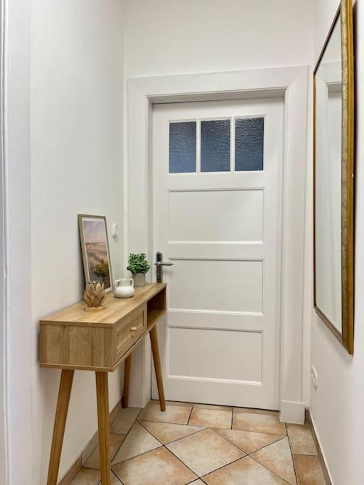 Apartment Perlmutt Mit Balkon 후줌 외부 사진