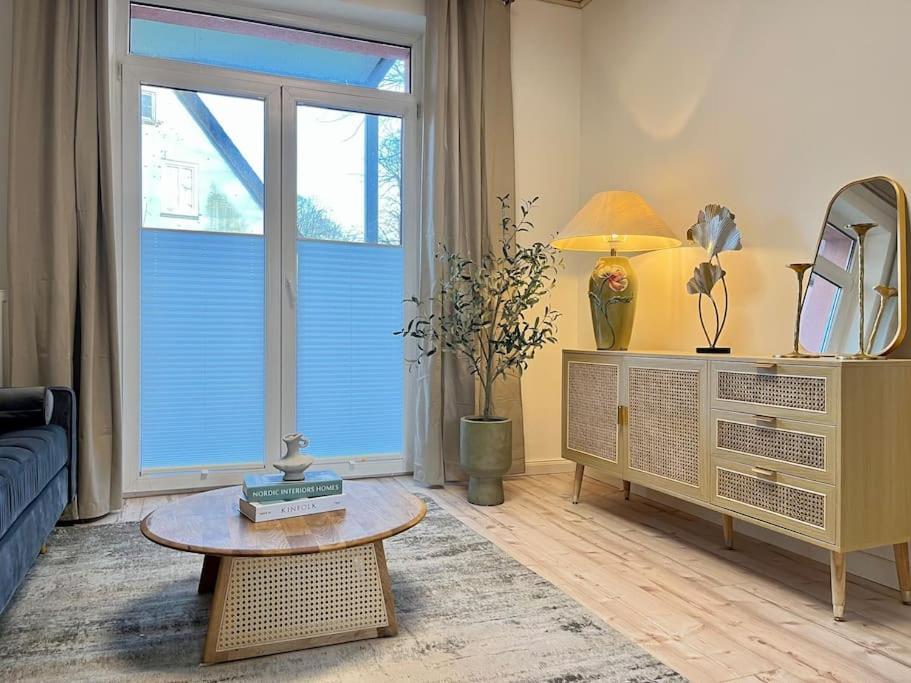 Apartment Perlmutt Mit Balkon 후줌 외부 사진